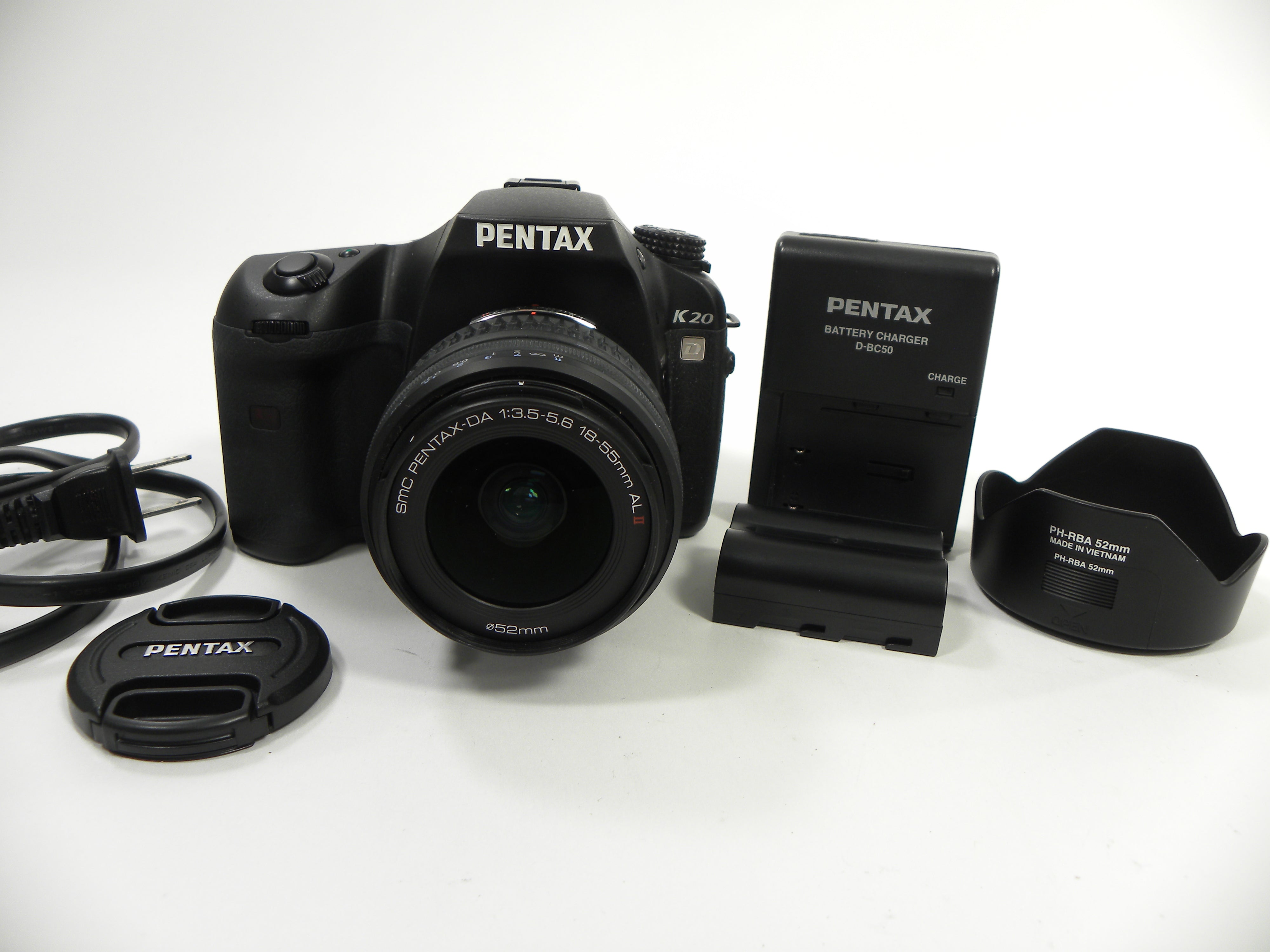 Pentax K20D 14.6mp Digital SLR w/Pentax-DA SMC 18-55mm Shutter Ct 
