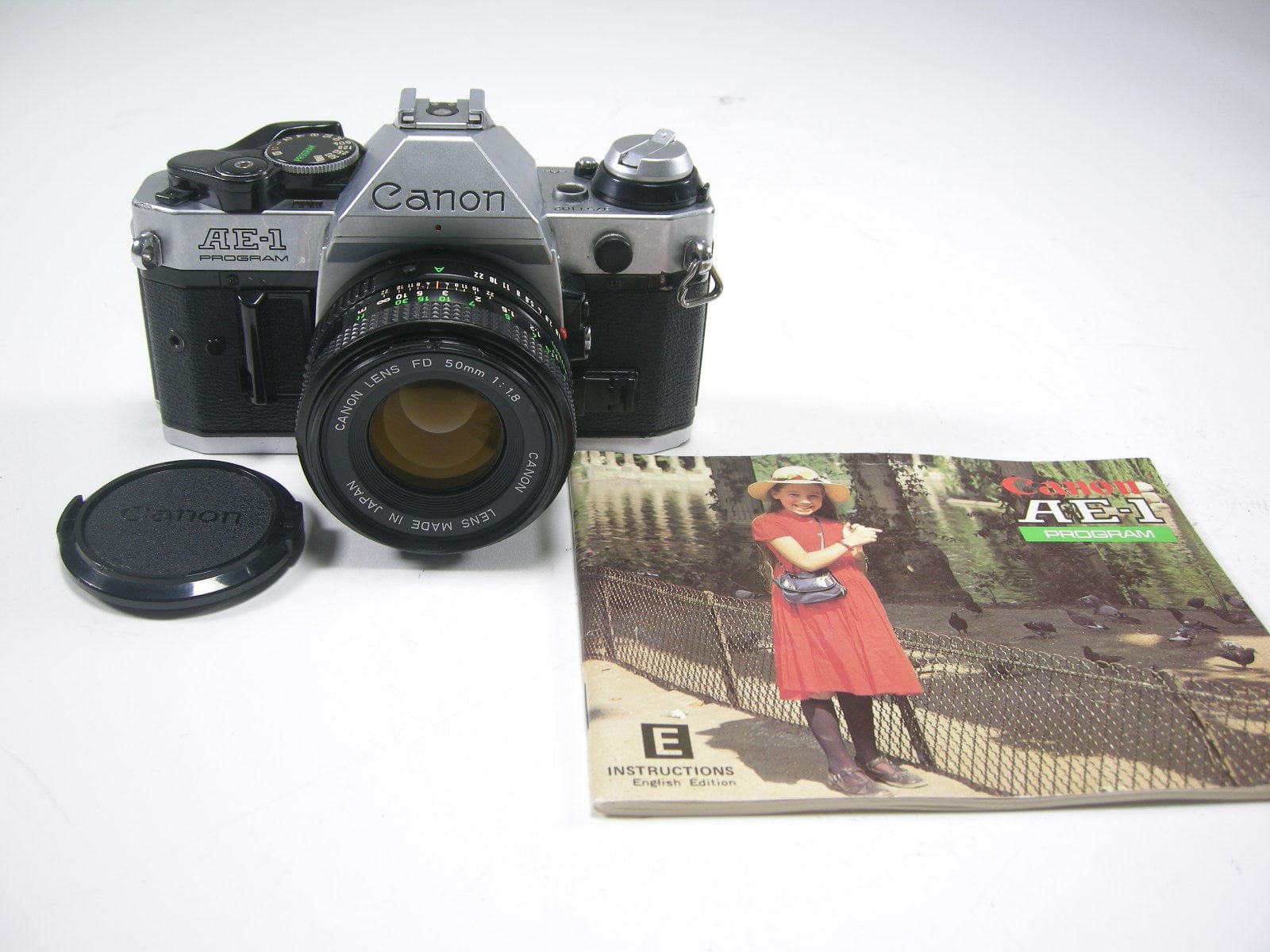 Canon Ae-1 Program 35mm Slr Film Camera With 50mm F/1.8 Fd Lens Kit Vintage Extras 02 Zrb Canon Ae-1 Program 35mm Slr Film Camera With 50mm F/1.8 Fd Lens Kit Vintage Extras 02 Zrb