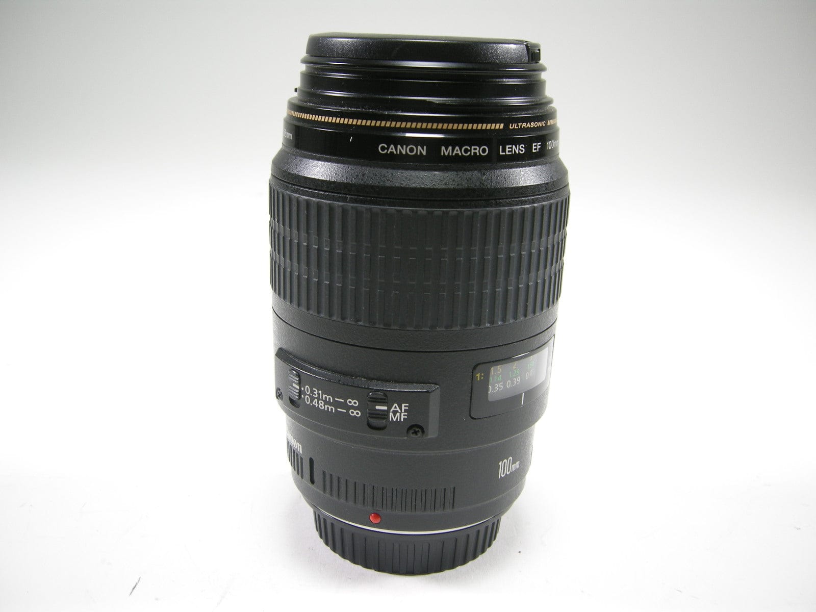 Canon EF Macro 100mm f2.8 USM lens