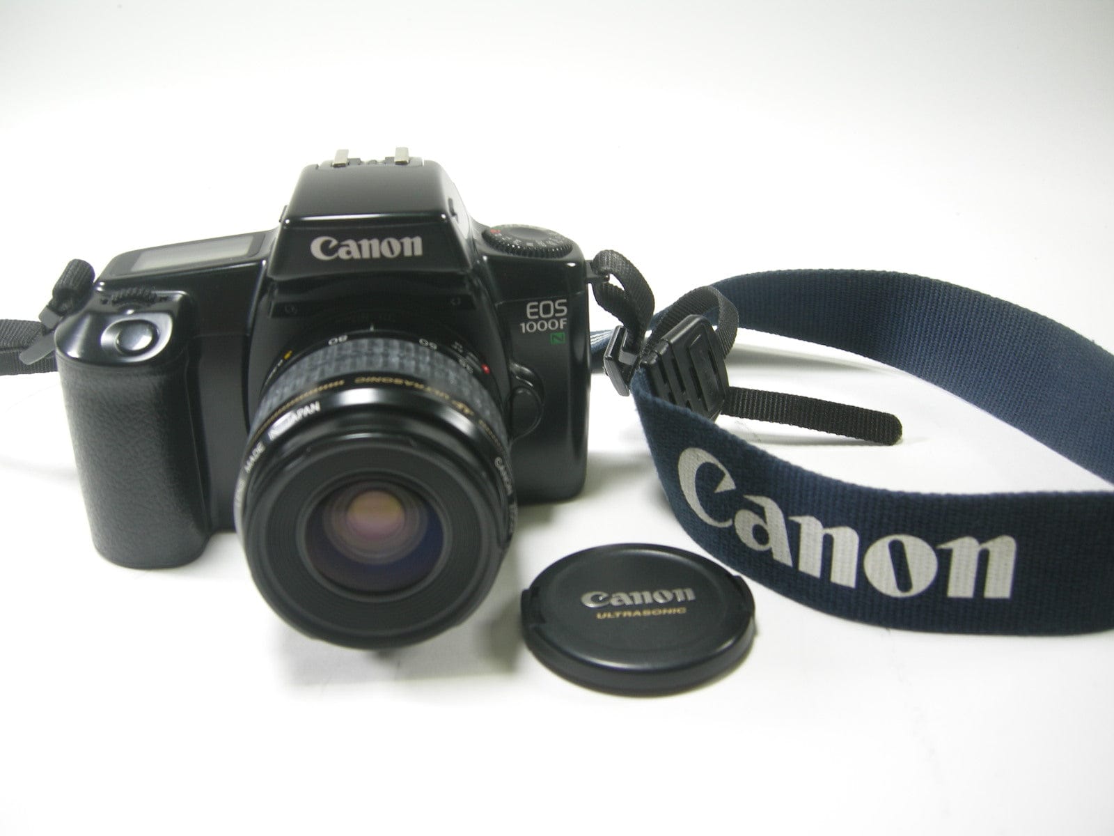 Lot 477 - CANON; a Canon EOS 1000F 35mm film camera Lot 477 - CANON; a Canon EOS 1000F 35mm film camera