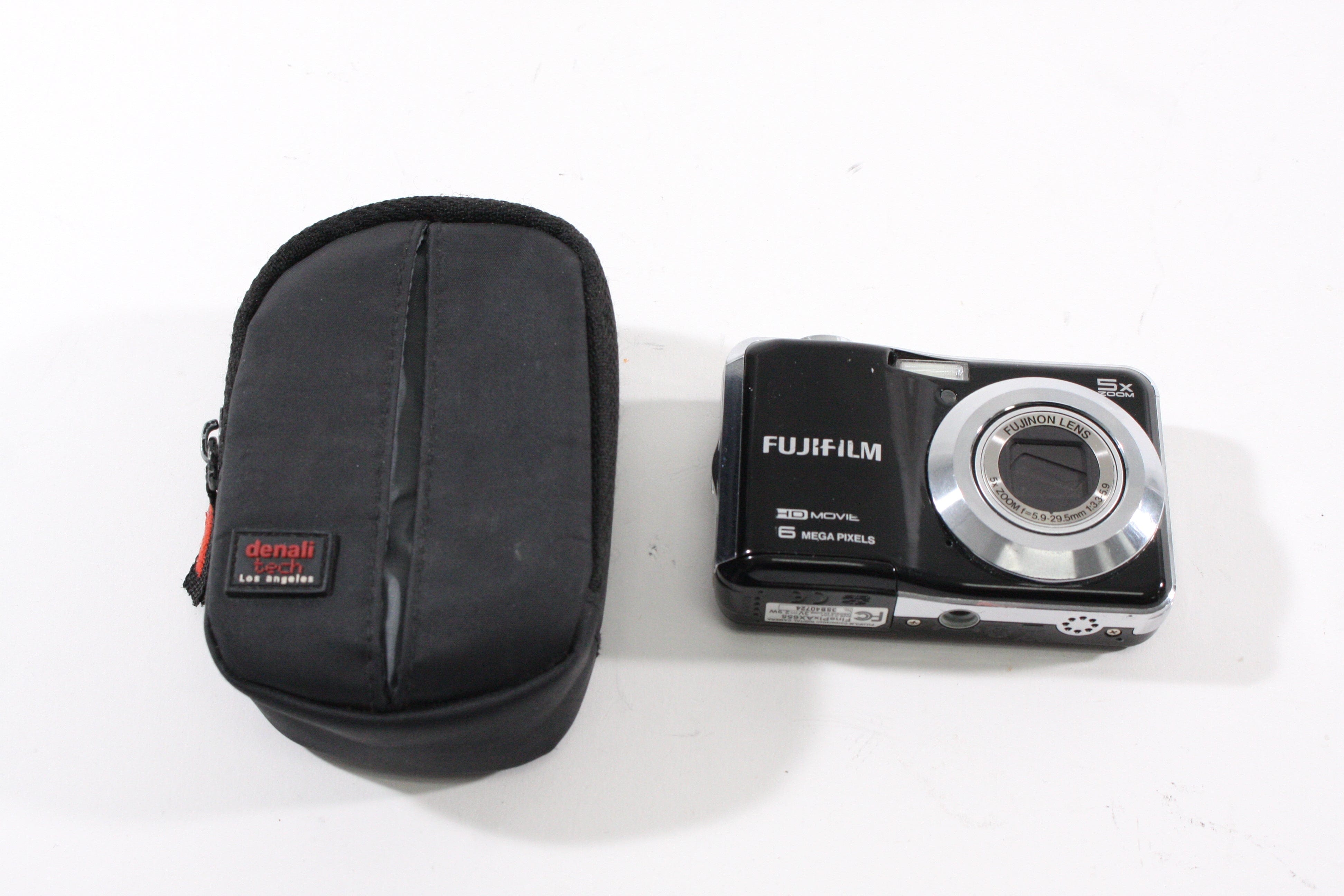 5x Optical Zoom Fujifilm Finepix Ax655 FujiFilm FinePix AX655 16MP