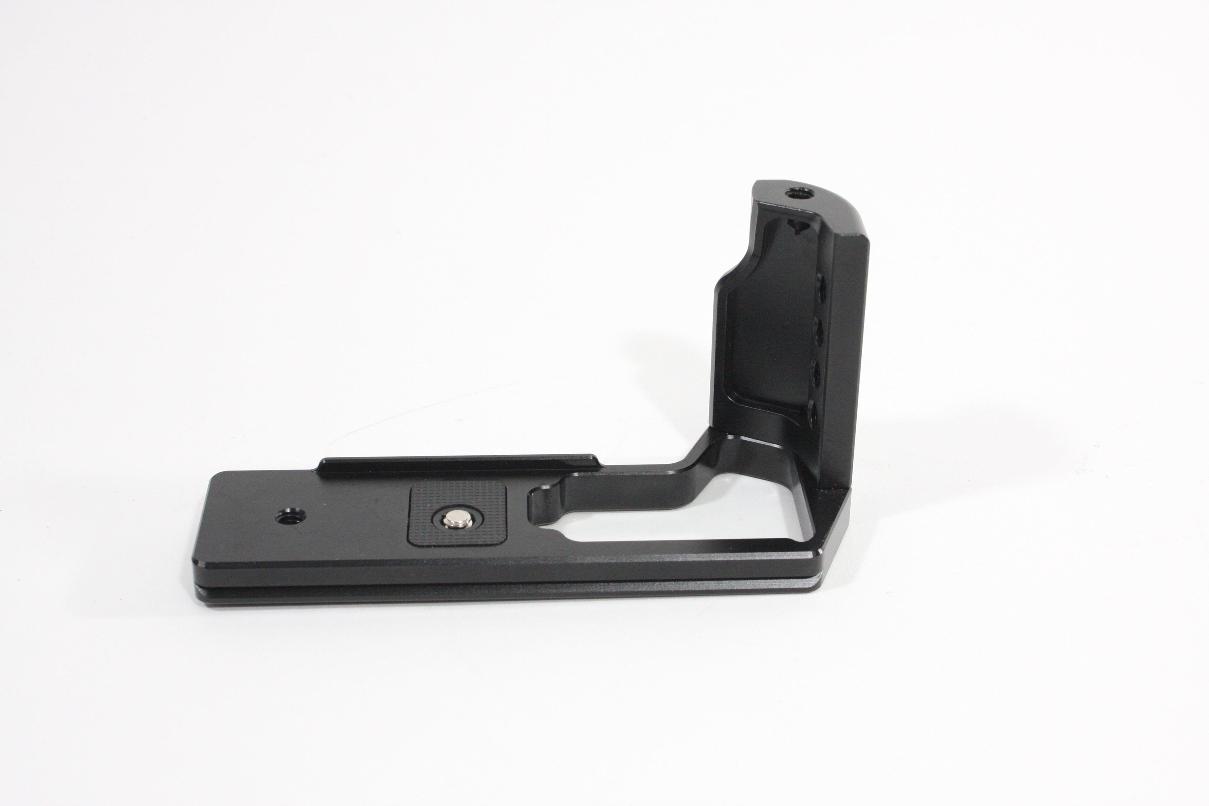 SUNWAYFOTO PFLO-XT5 L-Bracket For Fujifilm X-T5, Arca Swiss Quick Release L Plate, Compatible With Fujifilm X-T5, Camera Mount, PORTABLE_ELECTRONIC_DEVICE_MOUNT