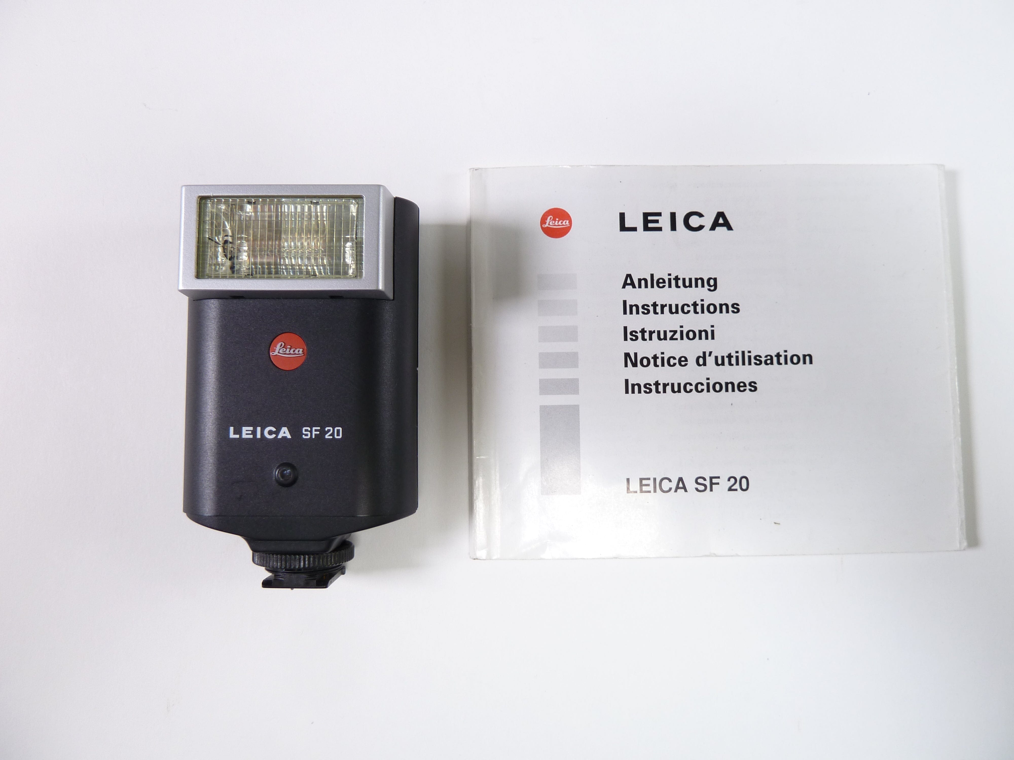 Leica SF 20 Flash with Manual – Camera Exchange1