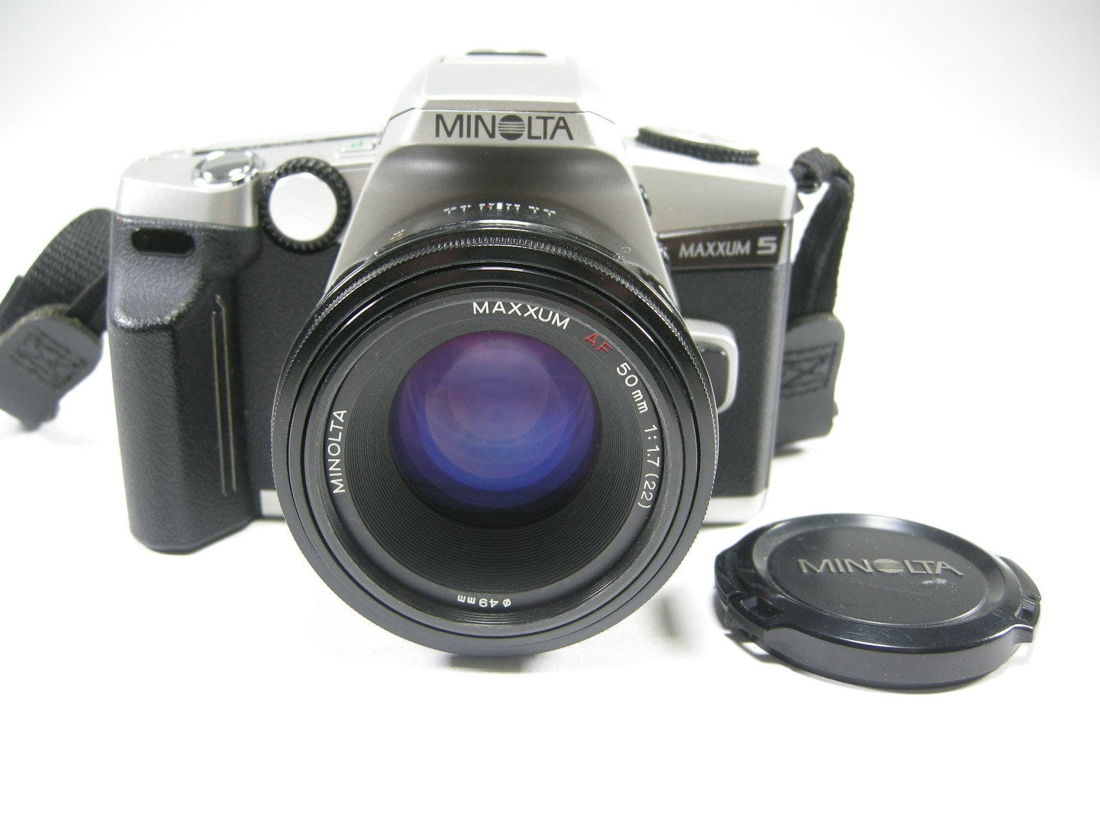 Minolta Maxxum 35mm SLR w/AF 50mm – Camera Exchange