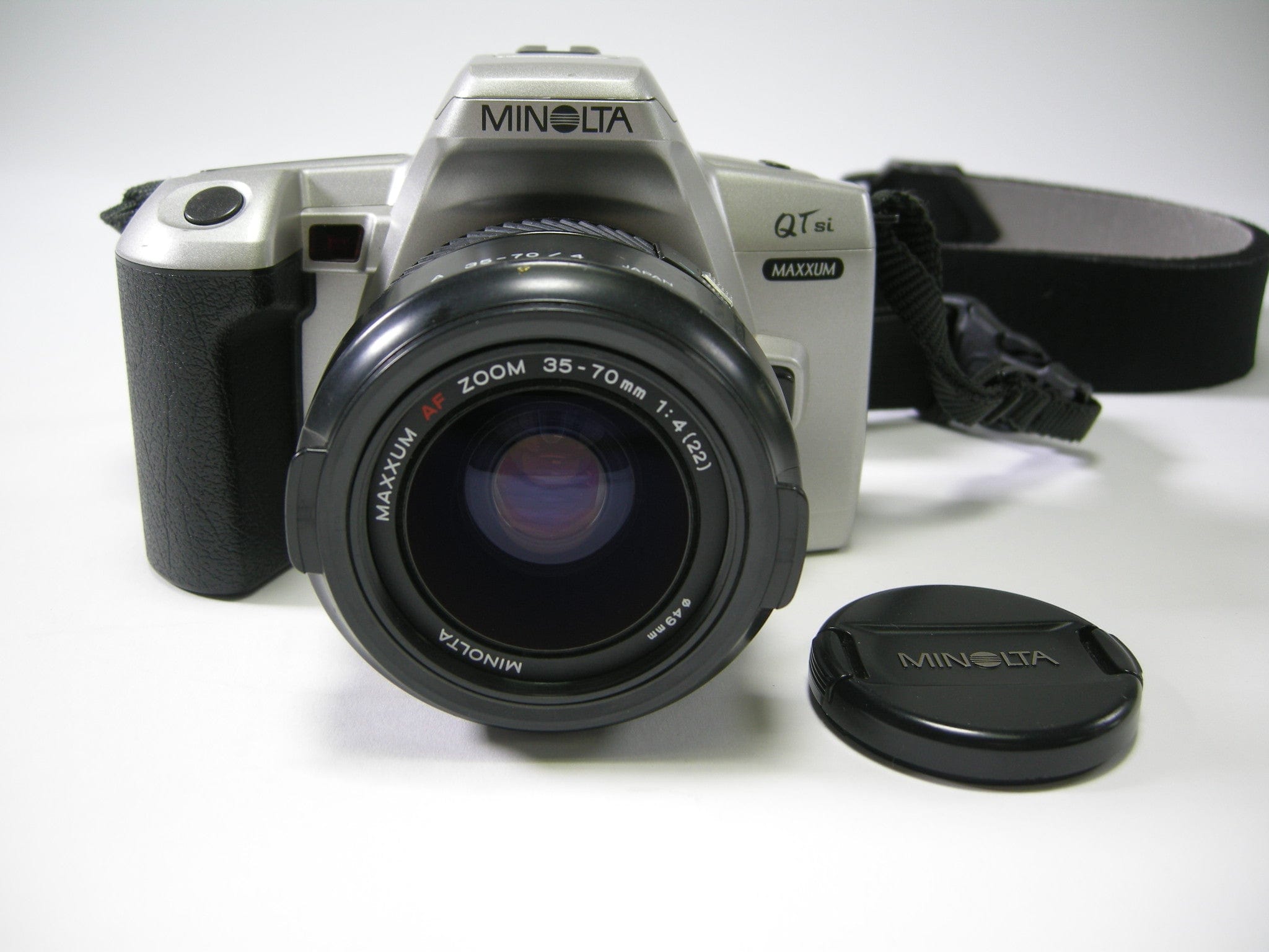 Minolta Maxxum QTsi buy camera