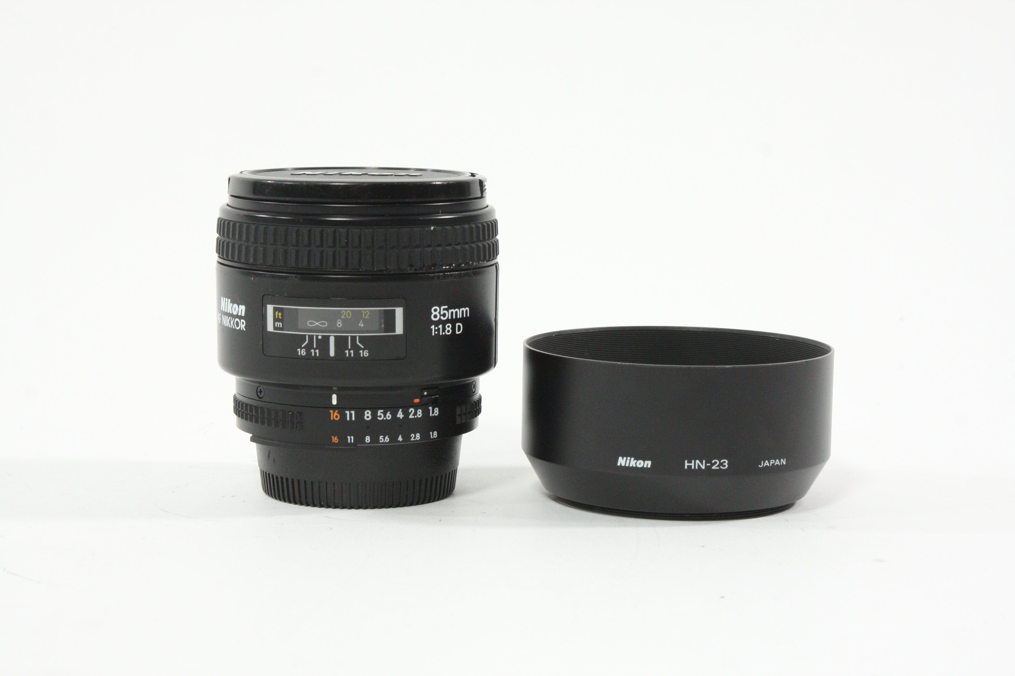 Nikon AF Nikkor 85mm F1.8D w/HN-23 Hood – Camera Exchange