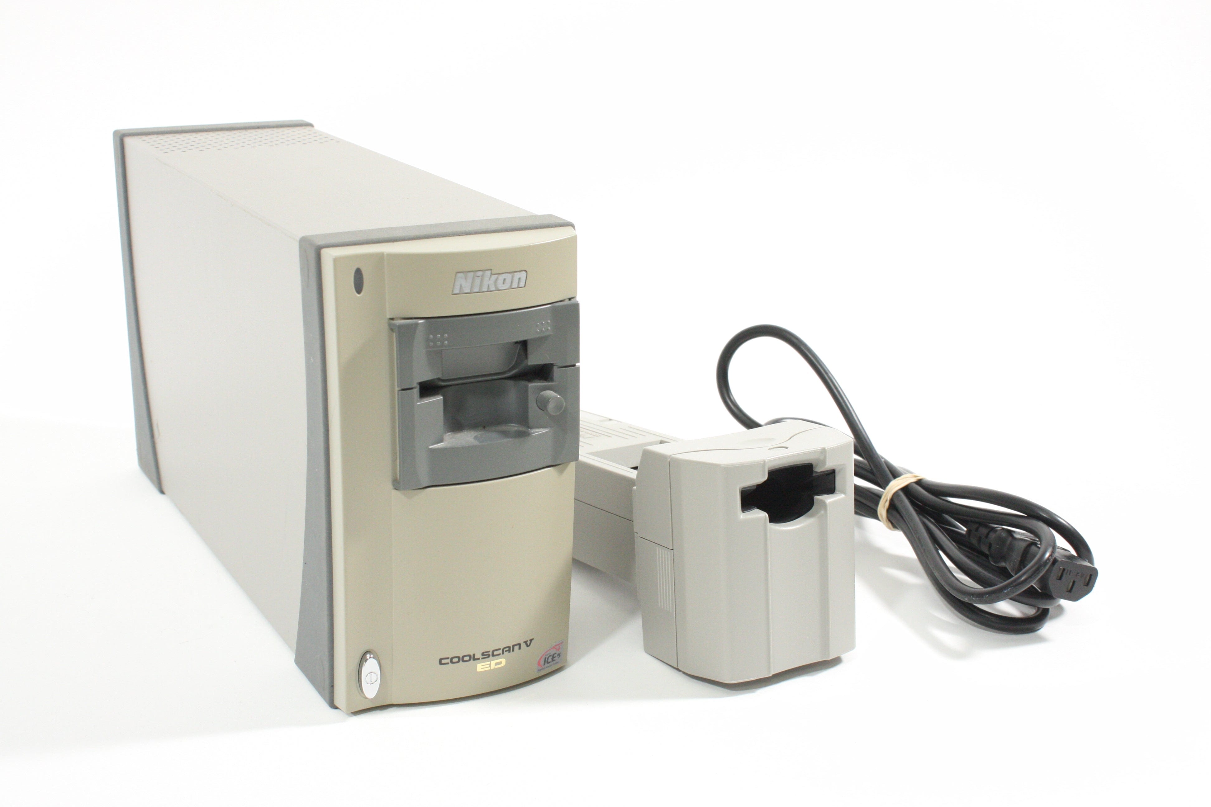 ニコンNIKON CoolScan V　ED　（LS-50ED） Nikon COOLSCAN V ED フィルム スキャナー LS-50ED ニコン ジャンク