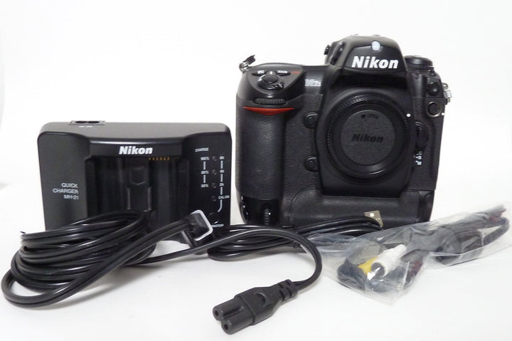 Nikon D2Xs Digital Camera Body - Shutter Count 14,996 Digital Cameras - Digital SLR Cameras Nikon 6023693