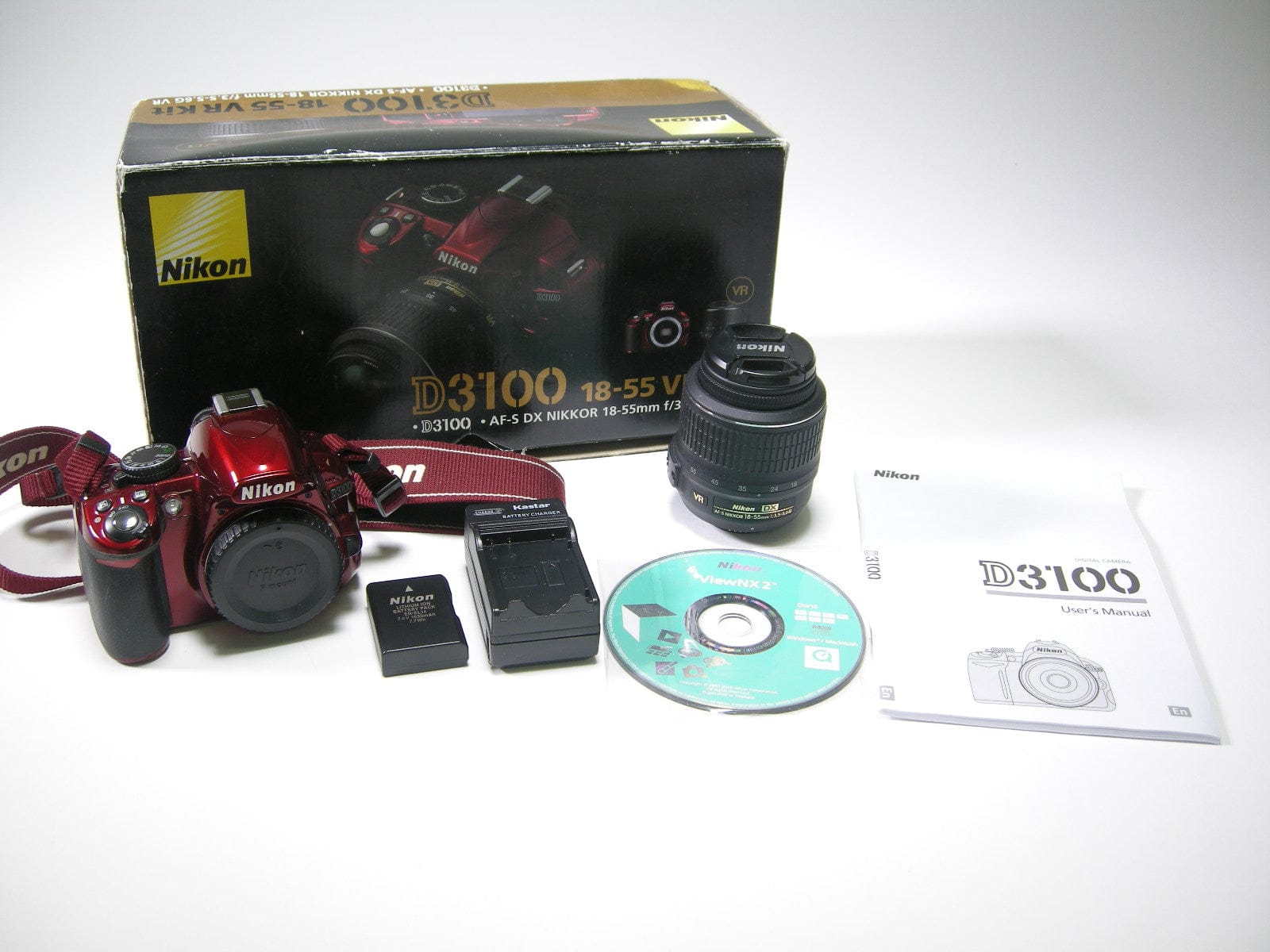 Nikon D3100 AF-S DX NIKKOR 18-55 VR II-