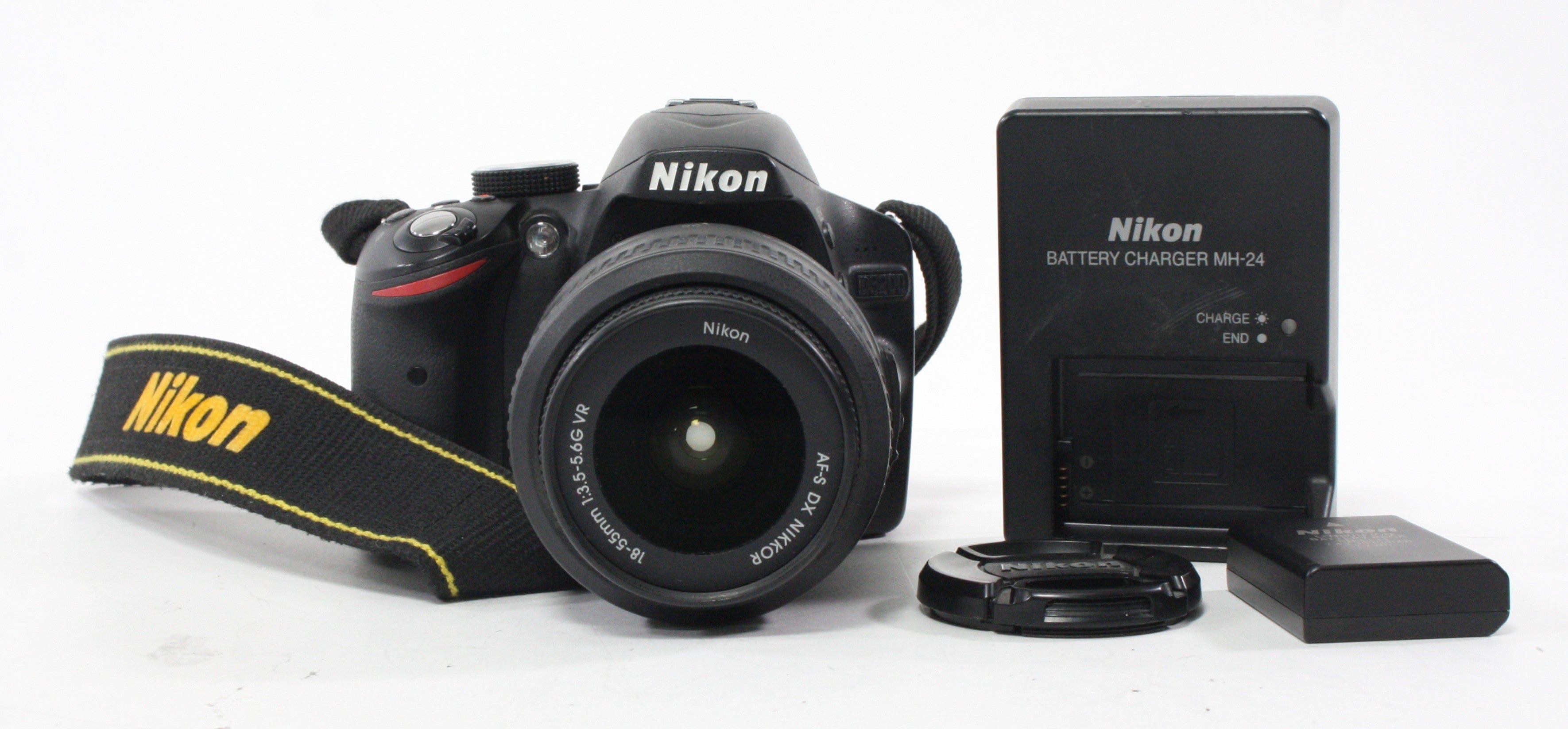 Nikon D3200 with Nikon AF-S 18-55mm f/3.5-5.6 DX VR lens – Camera 
