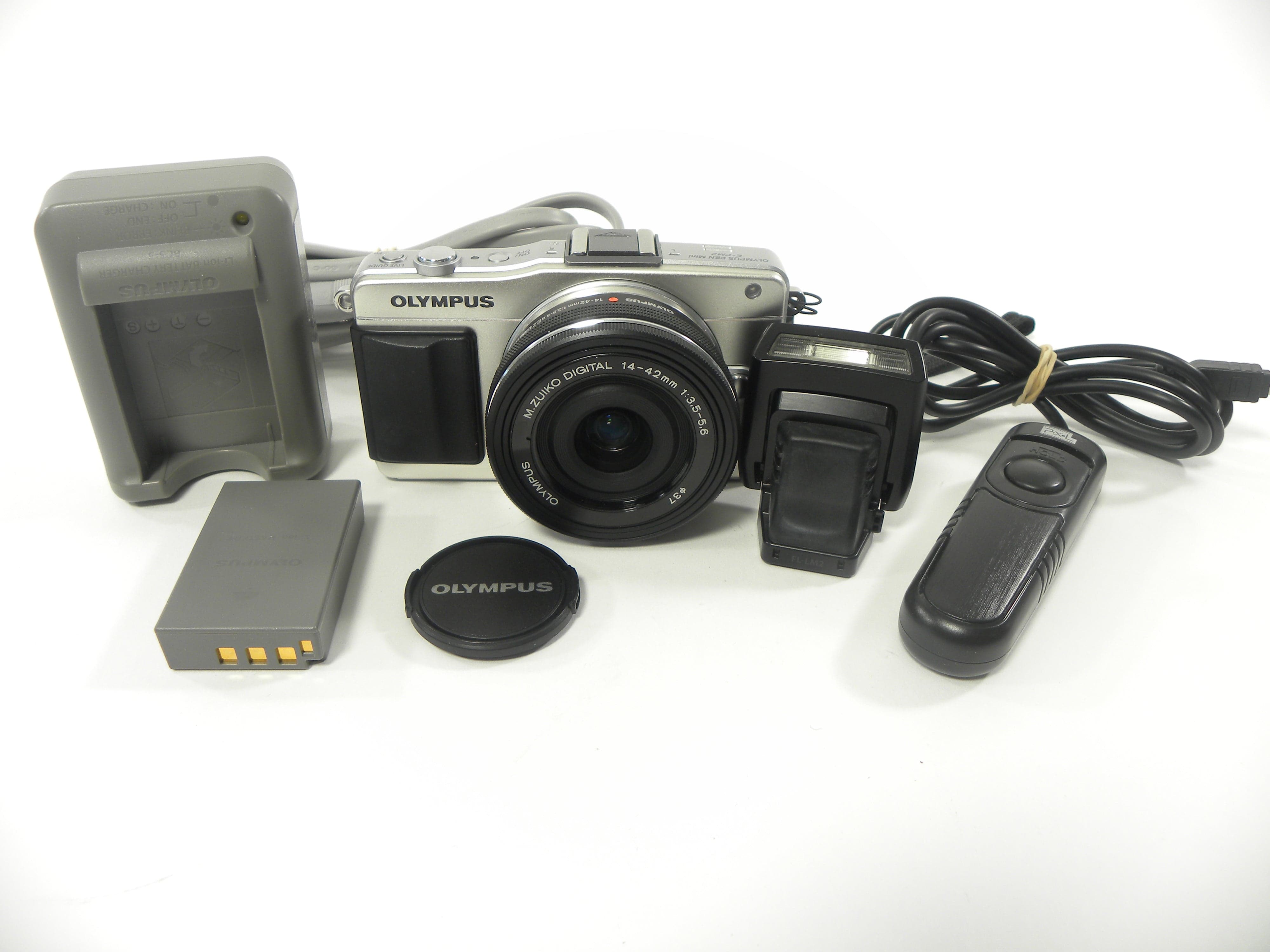 Olympus Pen Mini E-PM2 16.5mp Digital Mirrorless w/M. Zuiko 14