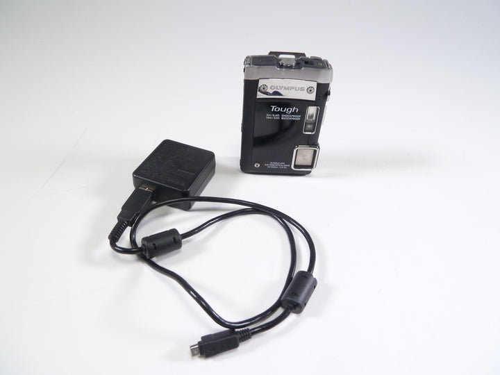 Olympus Tough TG-810 Camera Digital Cameras - Digital Point and Shoot Cameras Olympus B9A523845