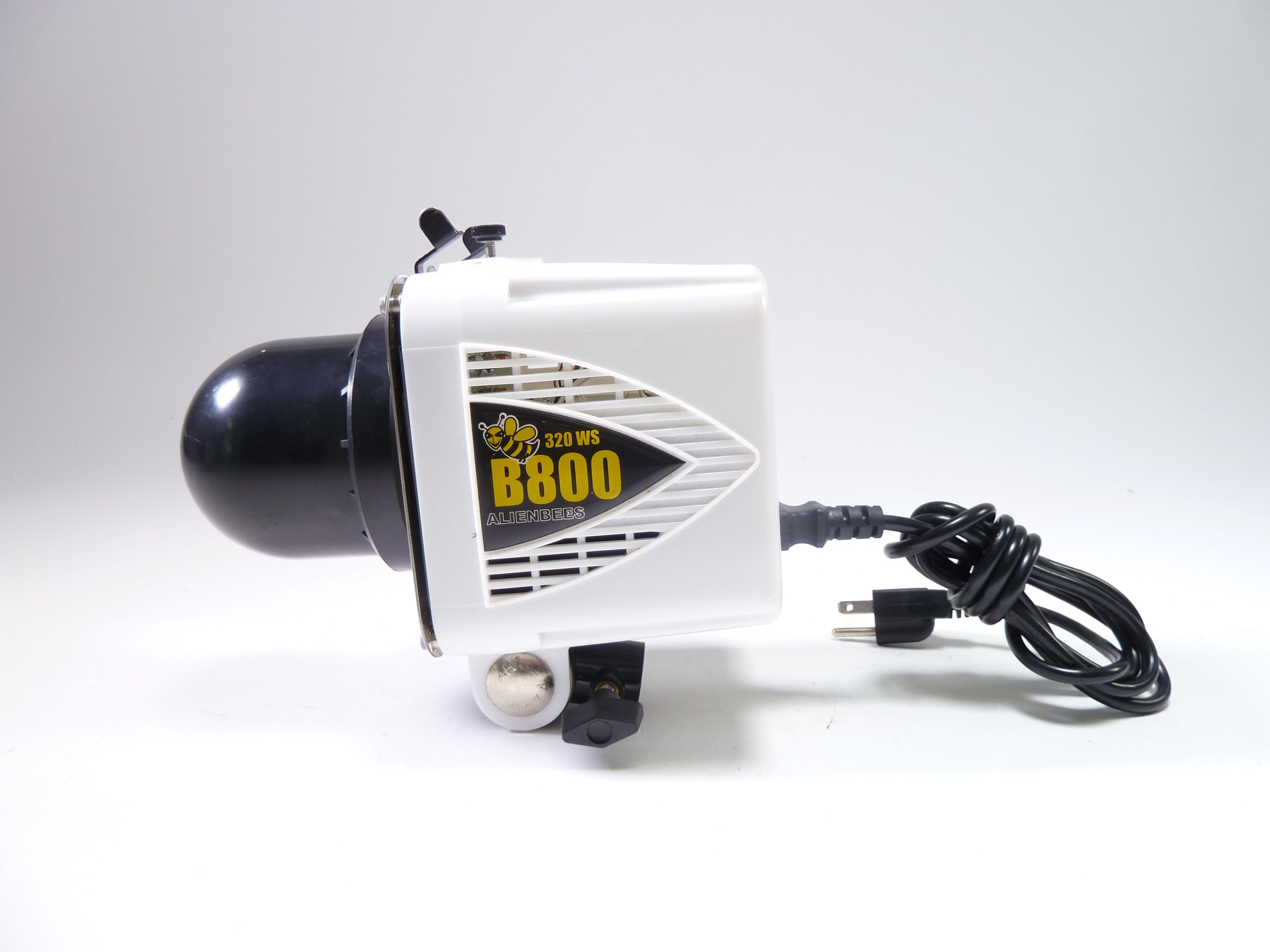 Paul C Buff Alien Bees 320WS B800, image size:4000x3000