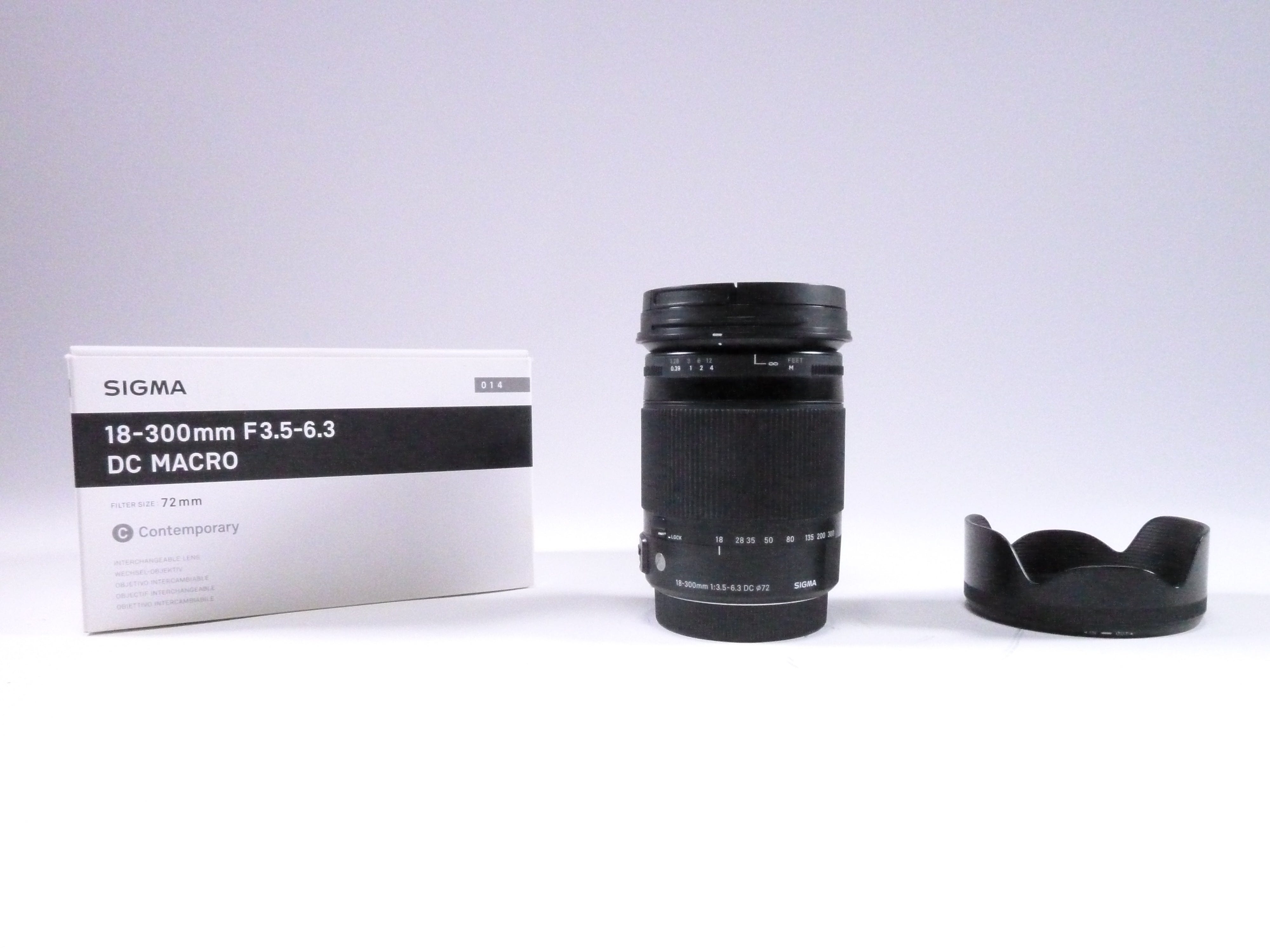 Sigma 18-300mm f/3.5-6.3 Contemporary DC MAcro OSHSM Lens for Canon EF Mount