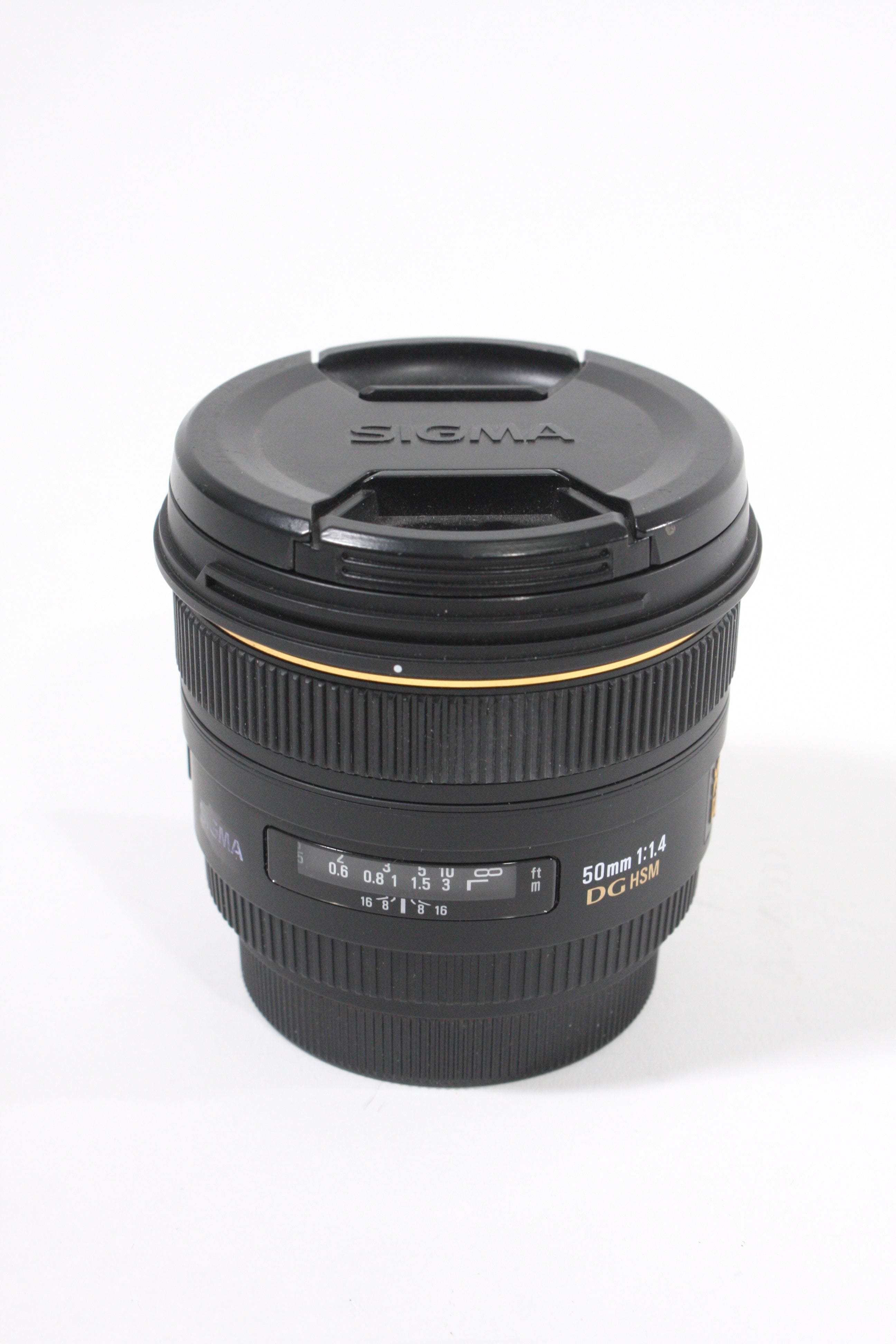 Sigma 50mm f/1.4 DG popular HSM EX for Canon EF mount