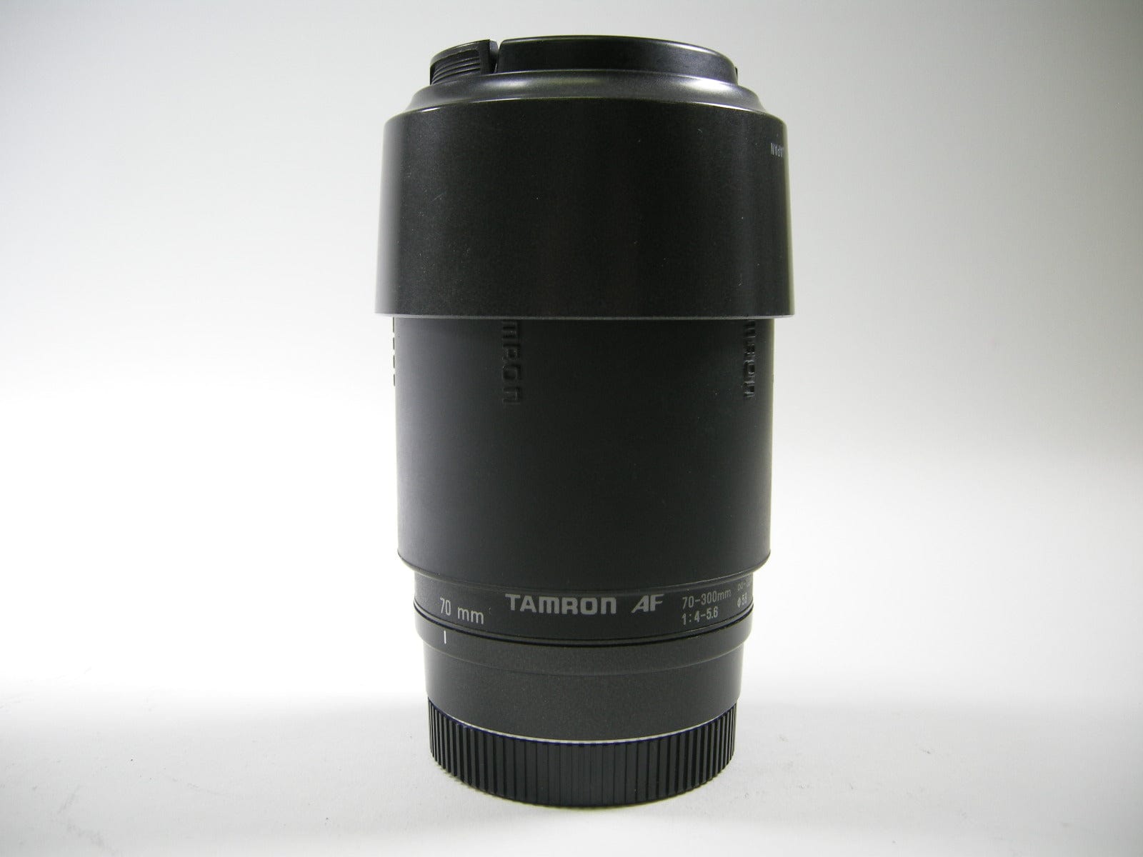 TAMRON SP 70-300mm 2024