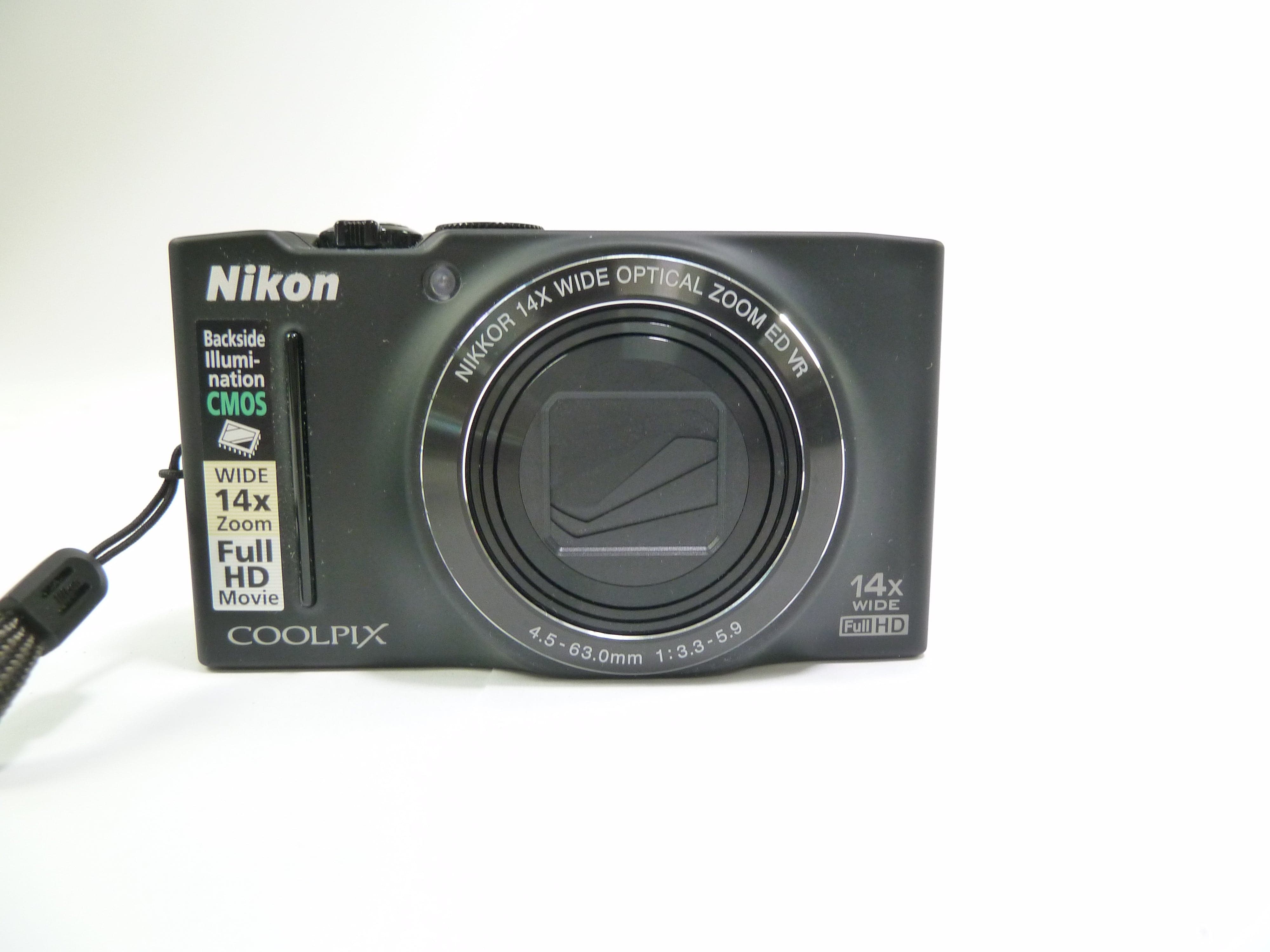 Mikon coolpix s8200