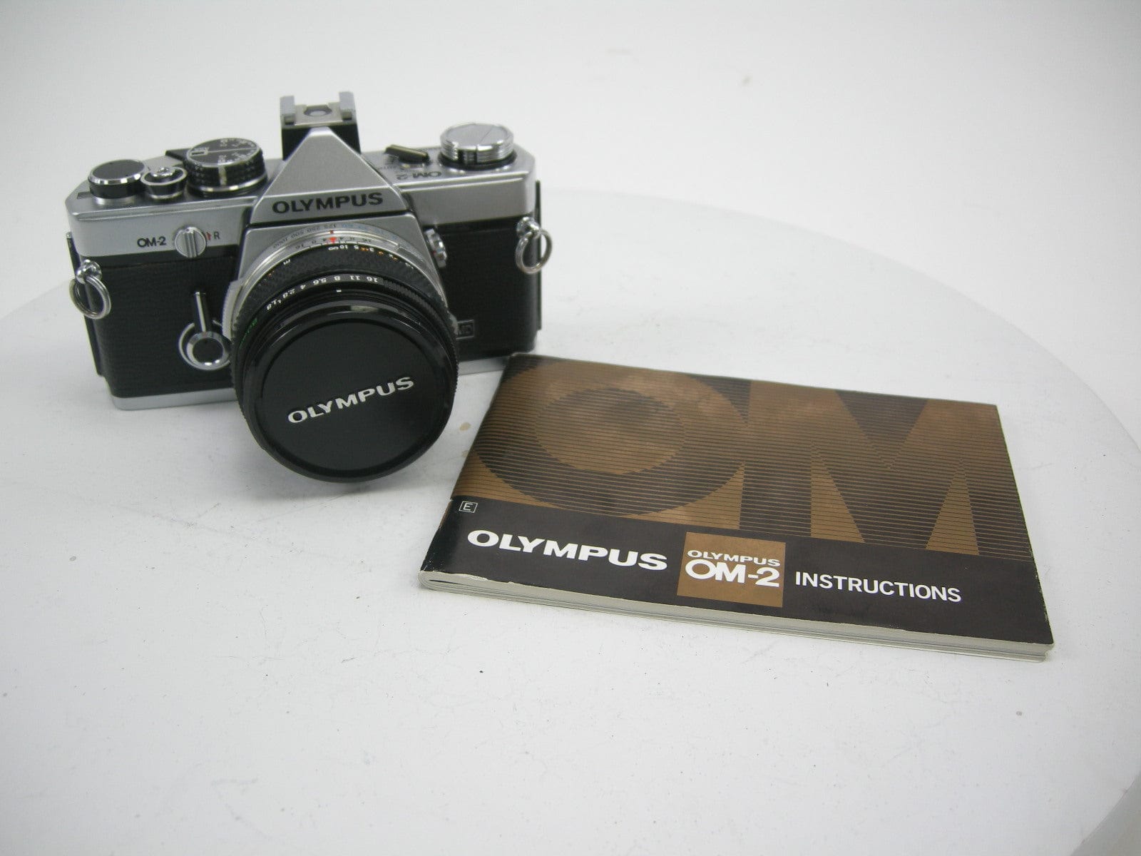 Olympus OM-2 with 50mm F1.8 Lens – Camera Exchange