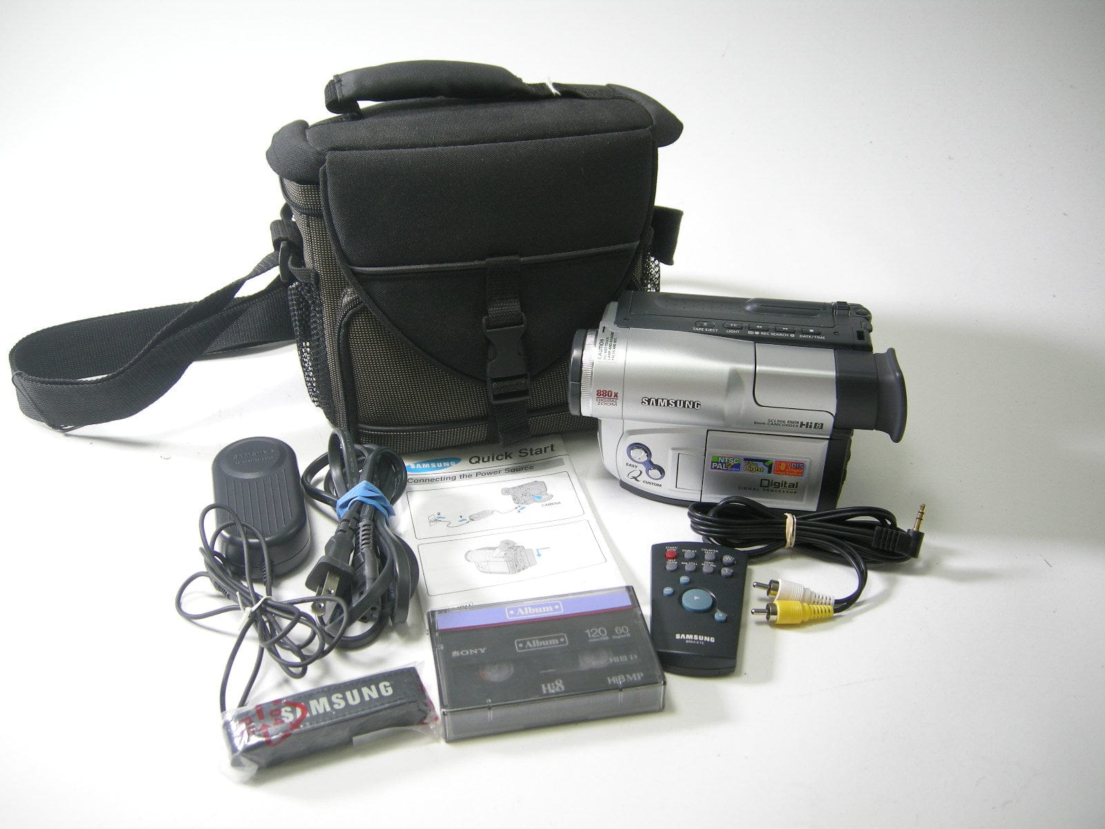 Samsung SCL906 Hi8 Camcorder – Camera Exchange - Main Image