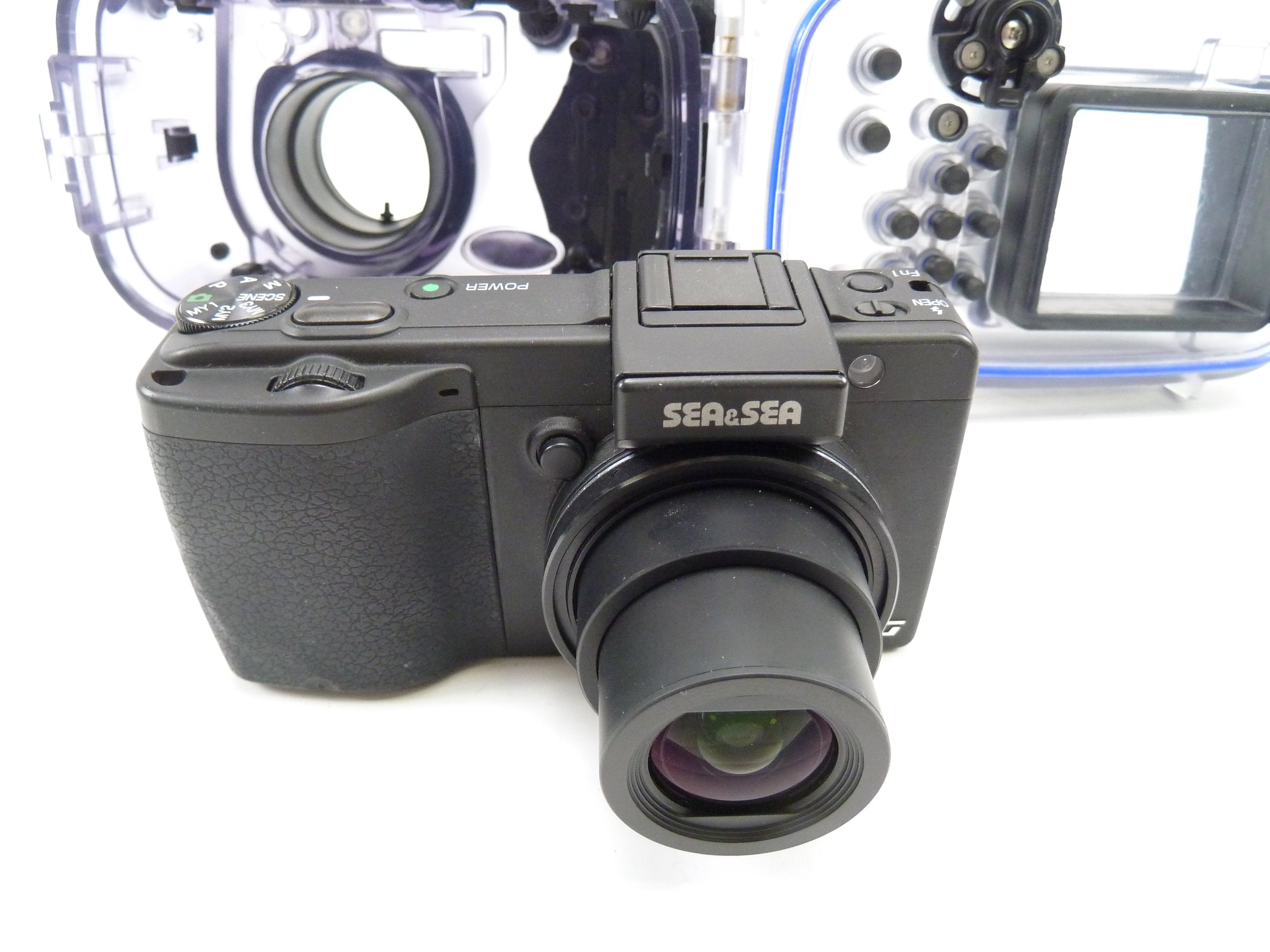 Sea and Sea DX-2G Camera and underwater housing – Camera Exchange