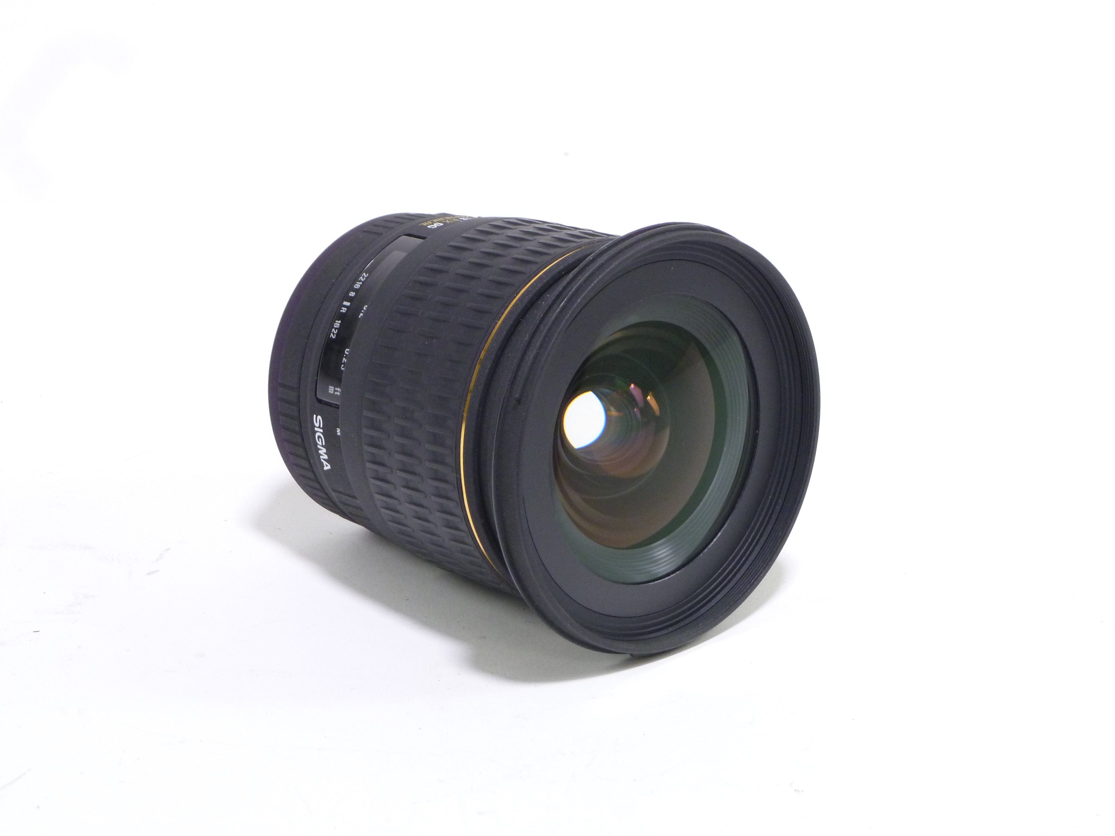 Sigma 20mm f/1.8 EX DG Aspherical Lens for Canon EF