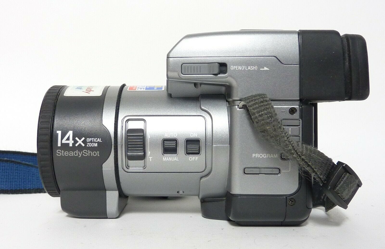 Sony Mavica MVC-FD91 0.8MP Digital Camera - Black & Metallic Silver