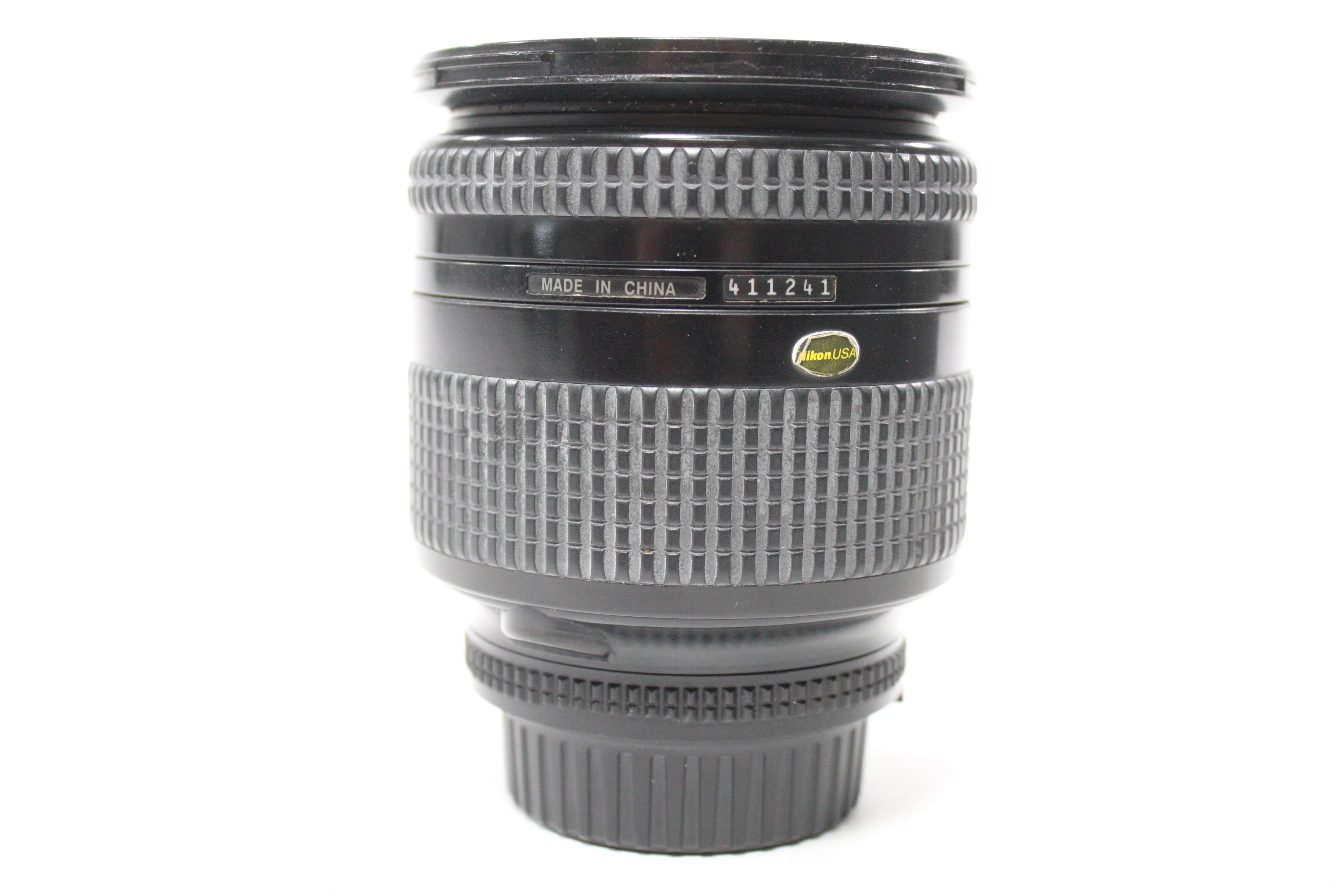 Nikon 28-200mm f/3.5-5.6 D AF Nikkor Lens for F Mount – Camera