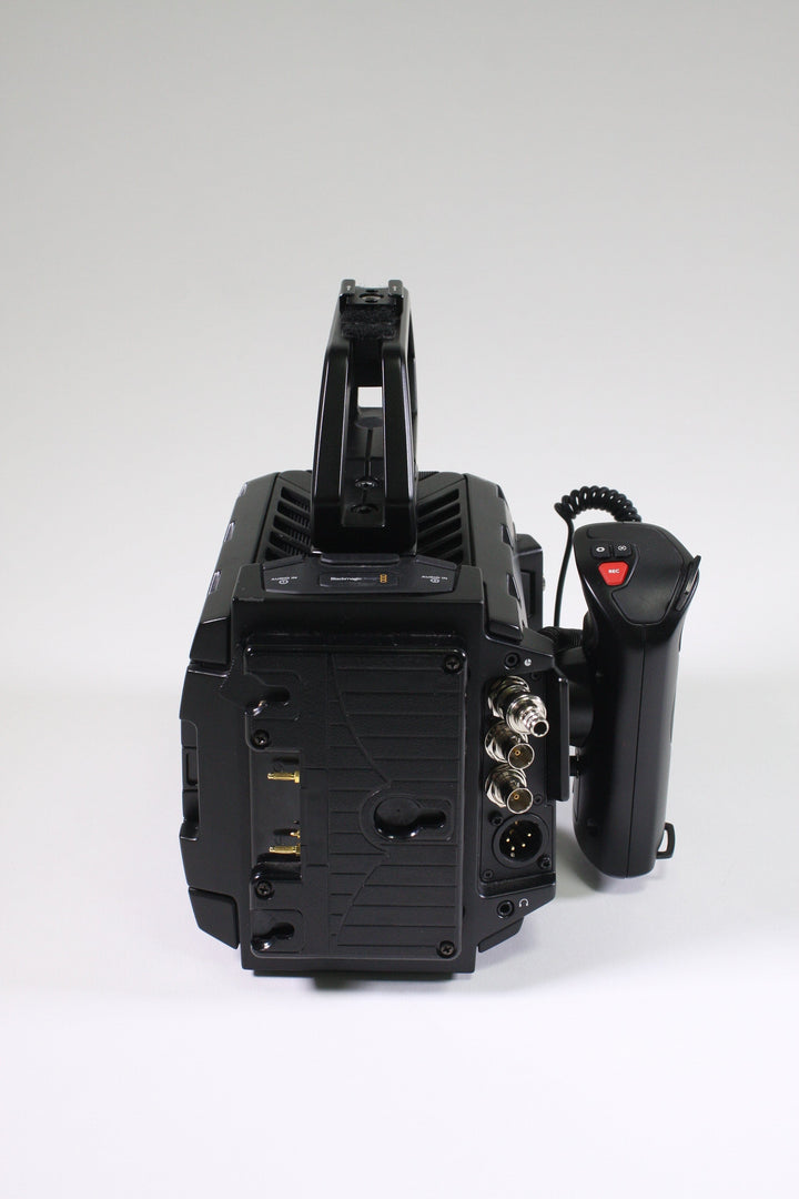 Blackmagic Design URSA Mini 4k Digital Cinema Camera (EF mount) Video Equipment - Video Camera BlackMagic 1581F5YHC2