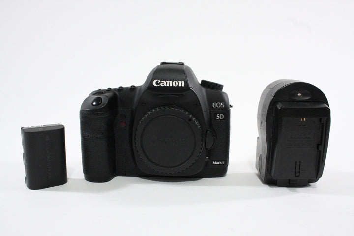 Canon 5D Mark II Body Shutter Count 152616 Digital Cameras - Digital SLR Cameras Canon 1821103340