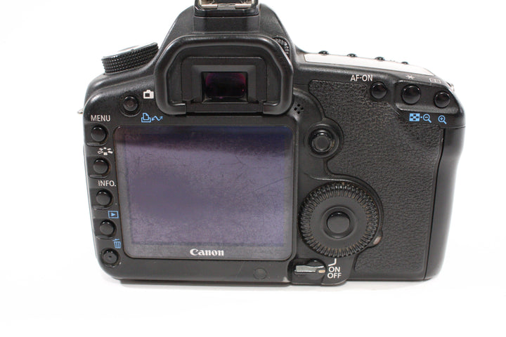 Canon 5D Mark II Body Shutter Count 209714 Digital Cameras - Digital SLR Cameras Canon 5D31243