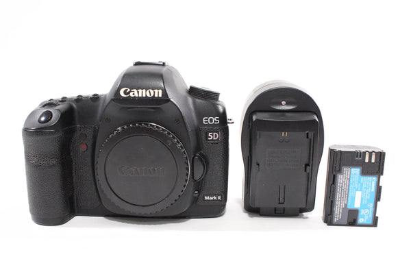 Canon 5D Mark II Body Shutter Count 209714 Digital Cameras - Digital SLR Cameras Canon 5D31243