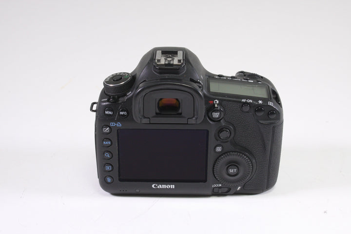 Canon 5D Mark III Body - Shutter Count 133,252 Digital Cameras - Digital SLR Cameras Canon 172028004842