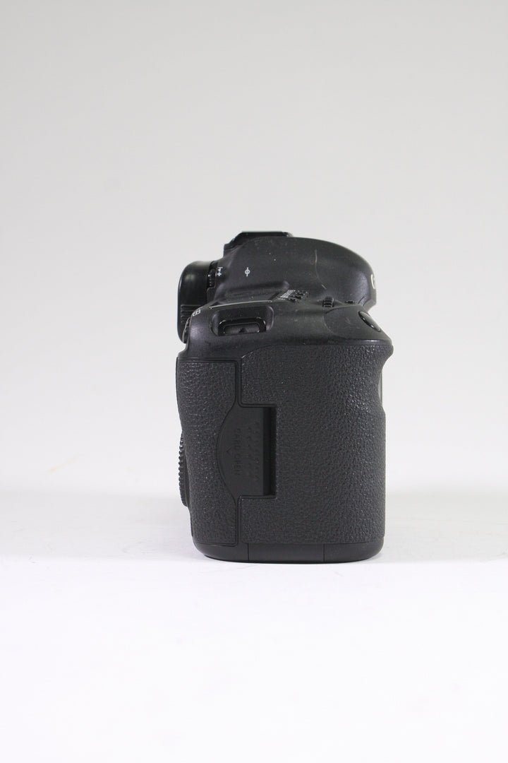 Canon 5D Mark III Body - Shutter Count 133,252 Digital Cameras - Digital SLR Cameras Canon 172028004842