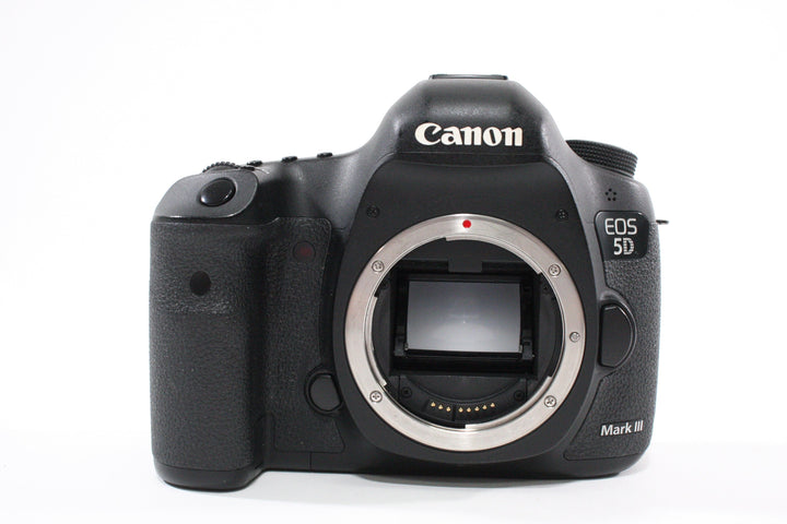 Canon 5D Mark III Body Shutter Count 22033 Digital Cameras - Digital SLR Cameras Canon 302022000230