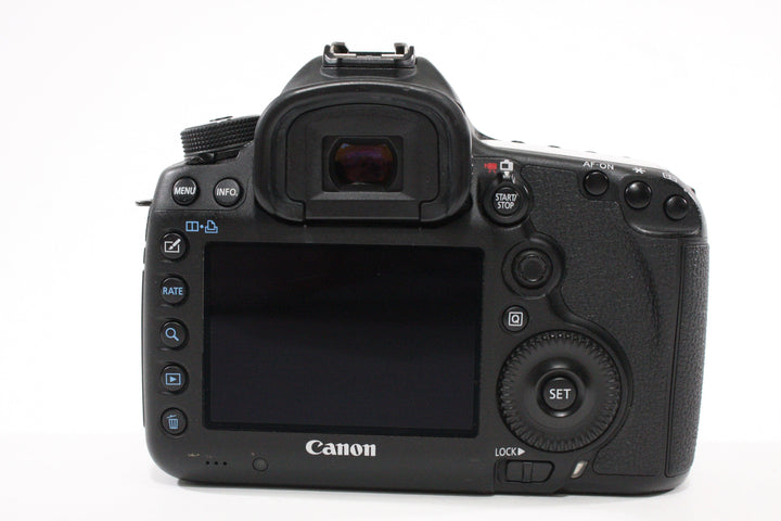 Canon 5D Mark III Body Shutter Count 22033 Digital Cameras - Digital SLR Cameras Canon 302022000230