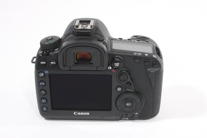 Canon 5D Mark IV Body Only - Shutter Count 6810 Digital Cameras - Digital SLR Cameras Canon 142055004405