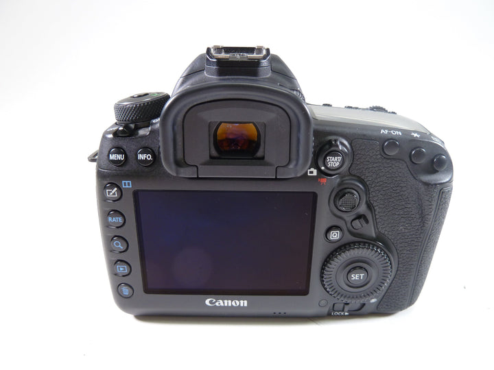 Canon 5D MK IV Shutter Count 65447 Digital Cameras - Digital SLR Cameras Canon 372037002556