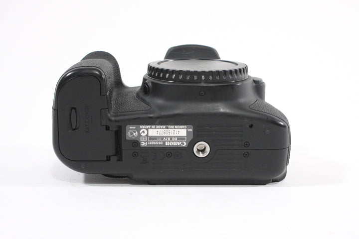 Canon 60D Body Only - Shutter Count 56401 Digital Cameras - Digital SLR Cameras Canon 4121509774