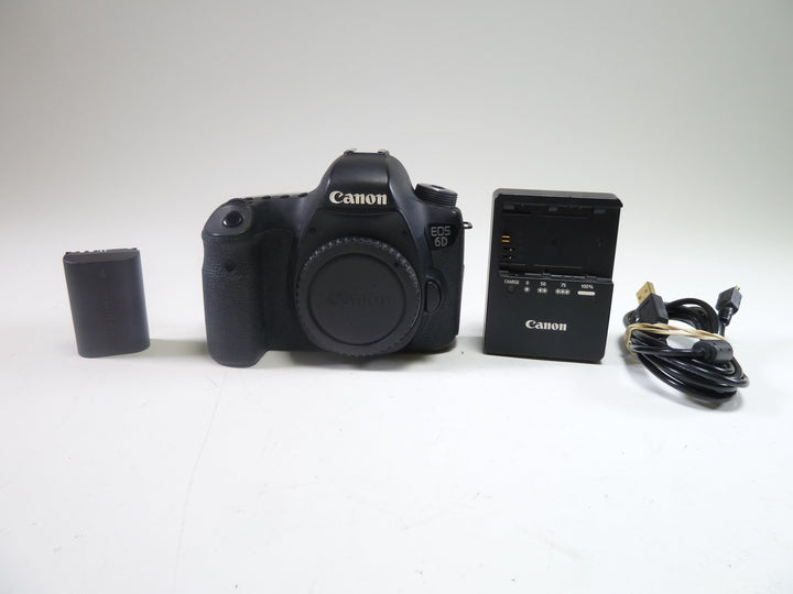 Canon 6D Body Shutter Count 35,688 Digital Cameras - Digital SLR Cameras Canon 052024010121