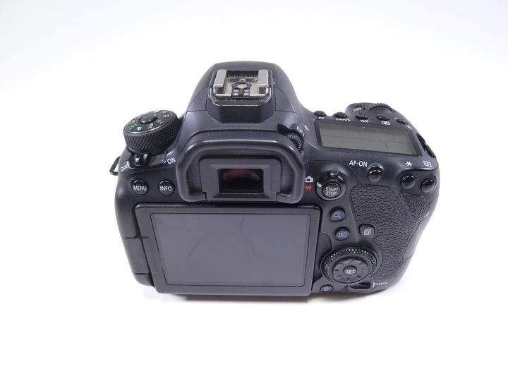 Canon 6D Mark II Body Shutter Count: 67404 Parts Only Digital Cameras - Digital SLR Cameras Canon 152052001477