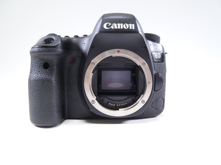 Canon 6D Mark II Body Shutter Count: 67404 Parts Only Digital Cameras - Digital SLR Cameras Canon 152052001477