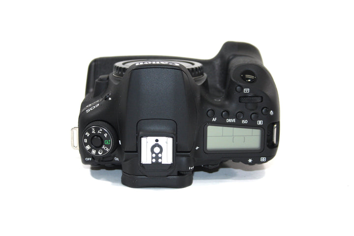 Canon 90D DSLR Body Only w Battery Grip - Shutter count <1000 Digital Cameras - Digital SLR Cameras Canon 042051000481