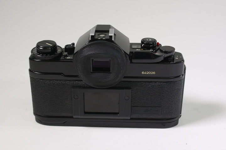 Canon A-1 w/50mm F1.8 and Speedlite 177A 35mm Film Cameras - 35mm SLR Cameras - 35mm SLR Student Cameras Canon 642026