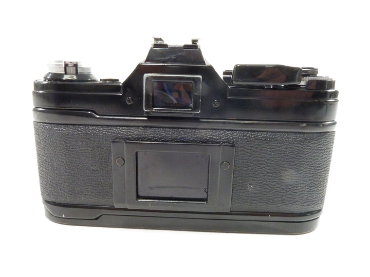 Canon AE-1 35mm SLR (Black) w/ FD 50mm f1.8 35mm Film Cameras - 35mm SLR Cameras - 35mm SLR Student Cameras Canon 3070304