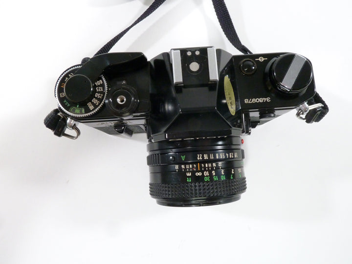 Canon AE-1 35mm SLR (Black) w/FD 50mm f1.8 35mm Film Cameras - 35mm SLR Cameras - 35mm SLR Student Cameras Canon 3480978