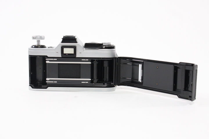 Canon AE-1 35mm SLR Camera w/ 50mm f/1.8 SC Lens 35mm Film Cameras - 35mm SLR Cameras Canon 1597375