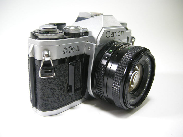 Canon AE-1 35mm SLR camera w/FD 50mm f1.8 35mm Film Cameras - 35mm SLR Cameras - 35mm SLR Student Cameras Canon 4780327