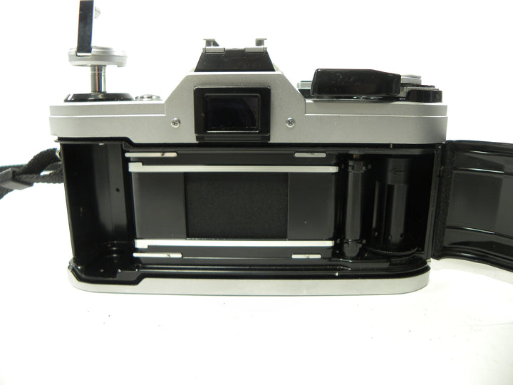 Canon AE-1 35mm SLR w/FD 50mm f1.8 35mm Film Cameras - 35mm SLR Cameras - 35mm SLR Student Cameras Canon 4167879