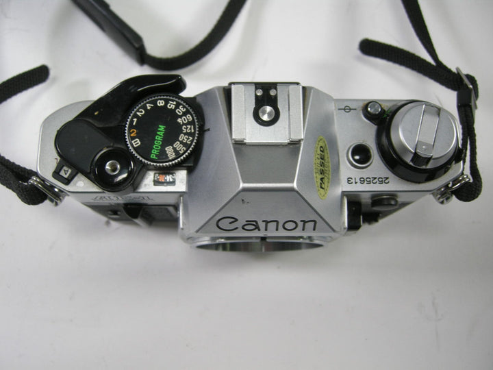Canon AE-1 Program 35mm SLR camera body only 35mm Film Cameras - 35mm SLR Cameras - 35mm SLR Student Cameras Canon 2525613