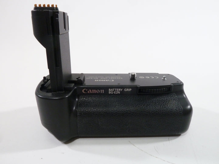 Canon BG-E2N Battery Grip for 20D, 30D, 40D, 50D Grips, Brackets and Winders Canon 388770